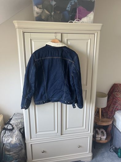 Levi's Sherpa-Lined Dark Denim Jacket Men's Large