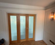 Internal oak door & bi fold internal door
