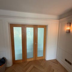Internal oak door & bi fold internal door