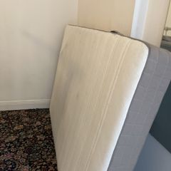 FREE DOUBLE mattress collect Dublin 8
