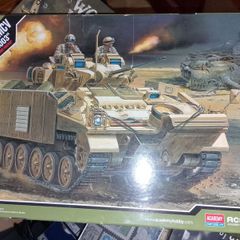 Academy Warrior MCV KIT  1:35 scale