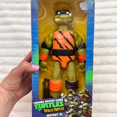 Teenage Mutant Ninja Turtles TMNT Totally Turtles Mutant XL Michelangelo Action Figure approx. 27 cm. Damaged Box Please see photos