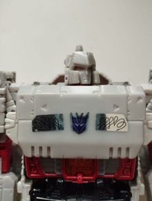 Titans Return Megatron and Doomshot