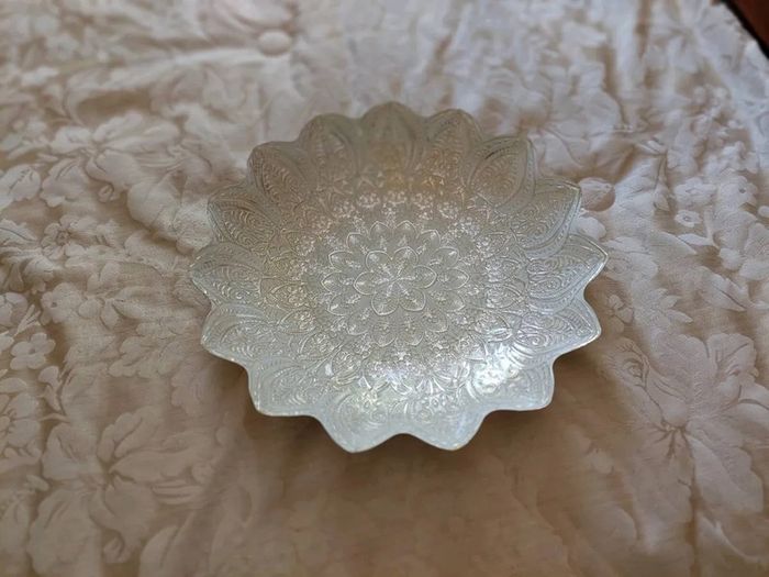Metallic Glazed Pearl Centrepiece Bowl