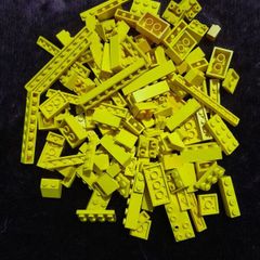LEGO - Yellow Bricks