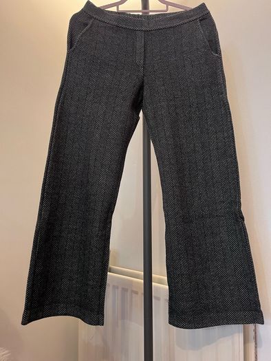 Majestic Filatures, merino-cotton-cashmere trousers, size M