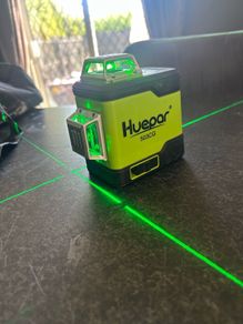 Heupar cross line laser level