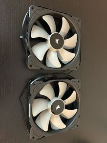 Corsair 140mm fan