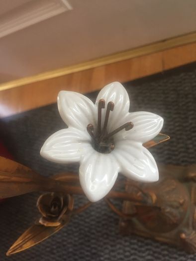 Rustic candle holder