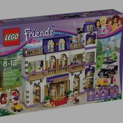 lego grand hotel
