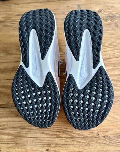 Nike Quest Trainers  - Size 10