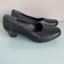 Leather Shoes size 4.5 Image 2