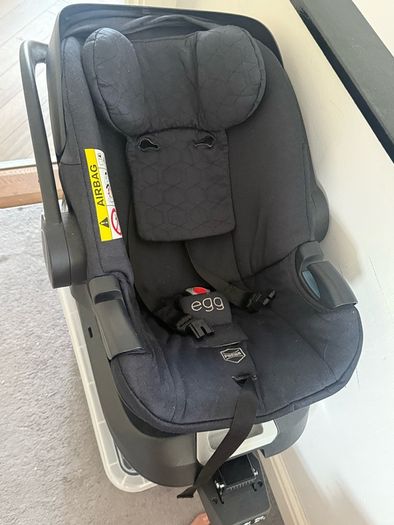 Egg New born car seat