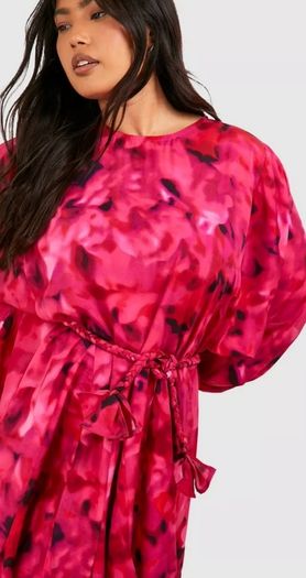 Boohoo dress