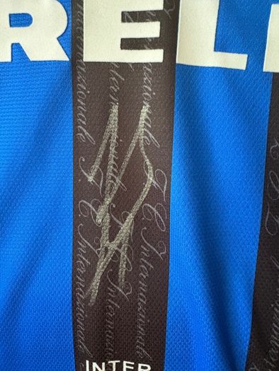 Javier Zanetti signed Inter Milan jersey