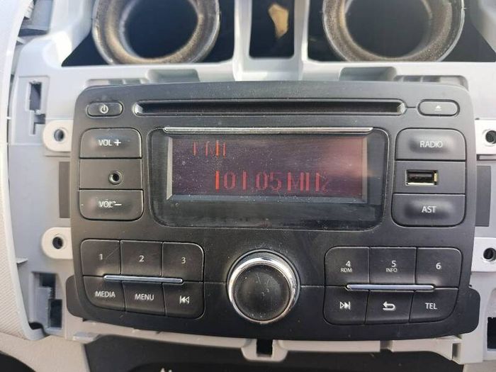 Dacia radio
