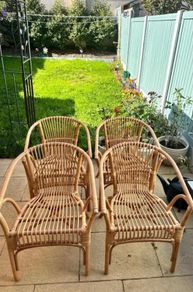 Set of 4 garden chairs