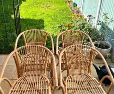 Set of 4 garden chairs