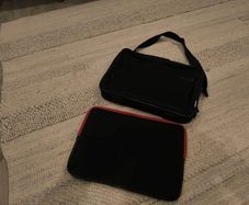 Laptop bag and laptop case