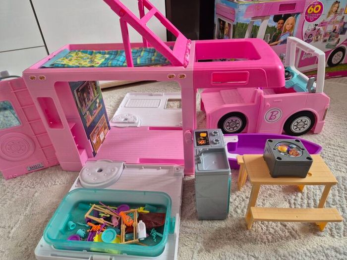 Barbie 3in1 Camper Van