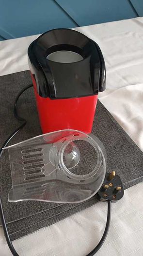 Popcorn maker