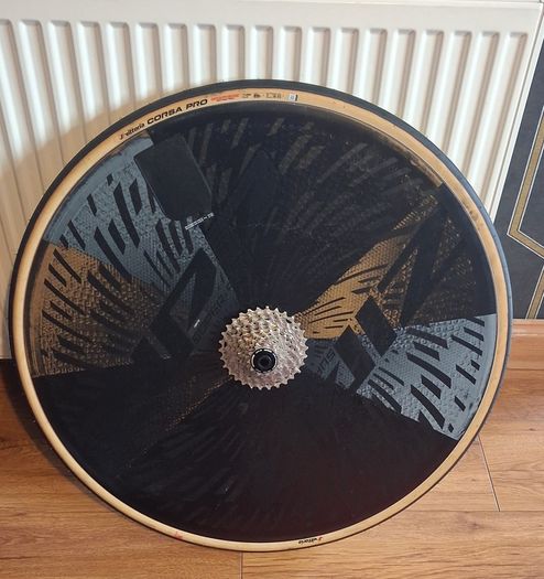 Zipp  super 9