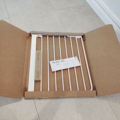 Babyban (New) Danamic Narrow Pressure Fit Safety Gate