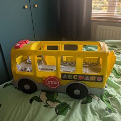 fisher price little people Bus