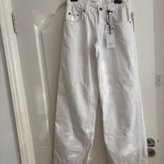 White Jeans