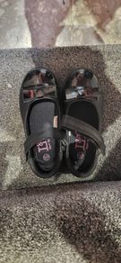 Free children's shoes
