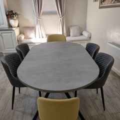 Giove Italian-Made Extendable Dining Table & 6 Cha