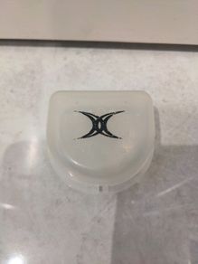 Gum shield box