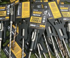 20 dewalt extreme tough core 6mm bits