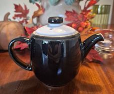 Denby jet teapot