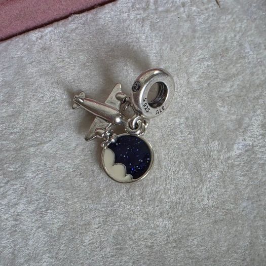 Pandora  various charms available 22e each charm in great condition