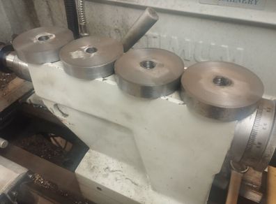 Leveling feet