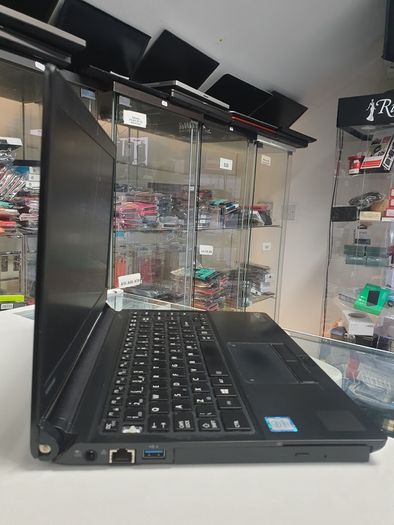 Toshiba Portege A30 Core i5-6300U (6th Gen) 2,40GHZ 13,3 " 6GB RAM 120GB SSD HDMI, Windows 10 Pro
