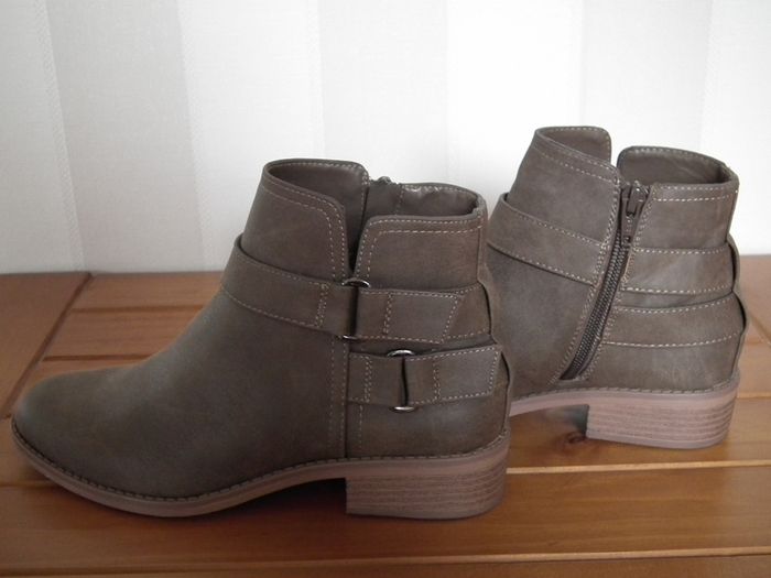 ladies boots