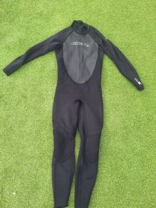 ONEILL wetsuit plus 2 kids wetsuits