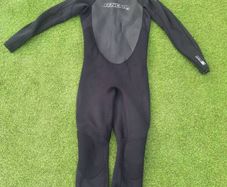 ONEILL wetsuit plus 2 kids wetsuits