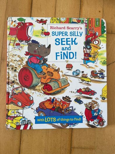 Richard Scarry Super Silly Seek and Find Book