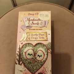 ladies cosy  socks with grip x 2