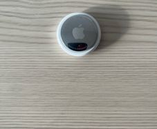 Apple AirTag