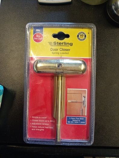 door closer