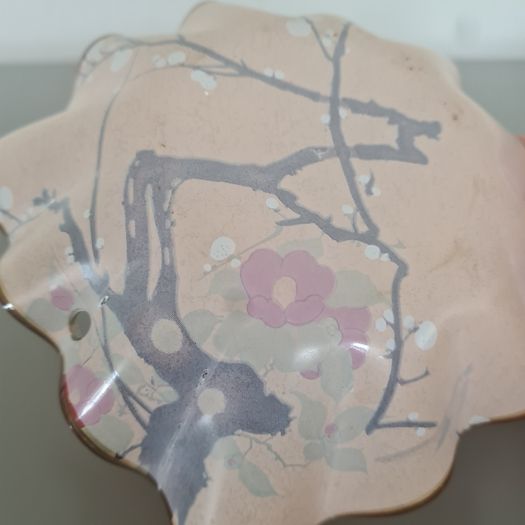 Kawamura Japan Reverse Painted   Glass Dish