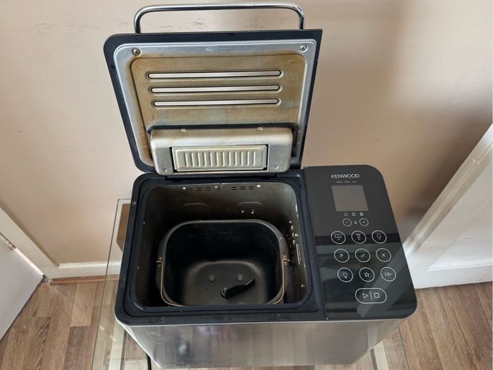 Kenwood Bread maker