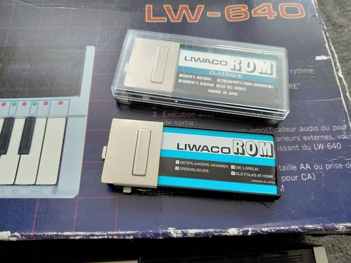 vintage Liwaco keyboard in box with 3 music roms