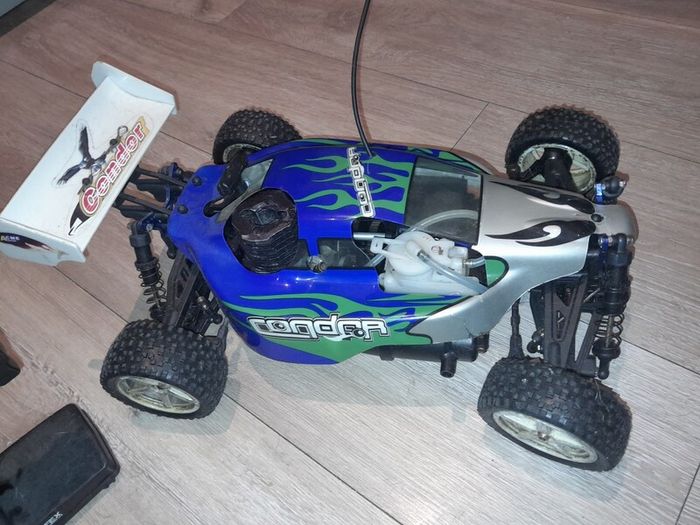 condor 1/10 scake nitro buggy