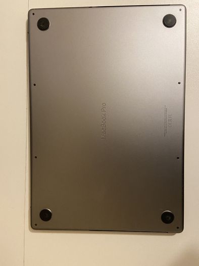Apple MacBook Pro 2021 16-inch M1 Chip