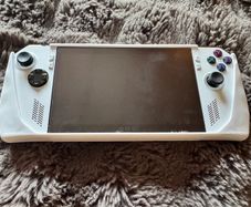 ASUS ROG Ally Z1 Extreme Like New